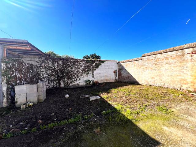 Casa adosada en Venta en Espartinas Pueblo