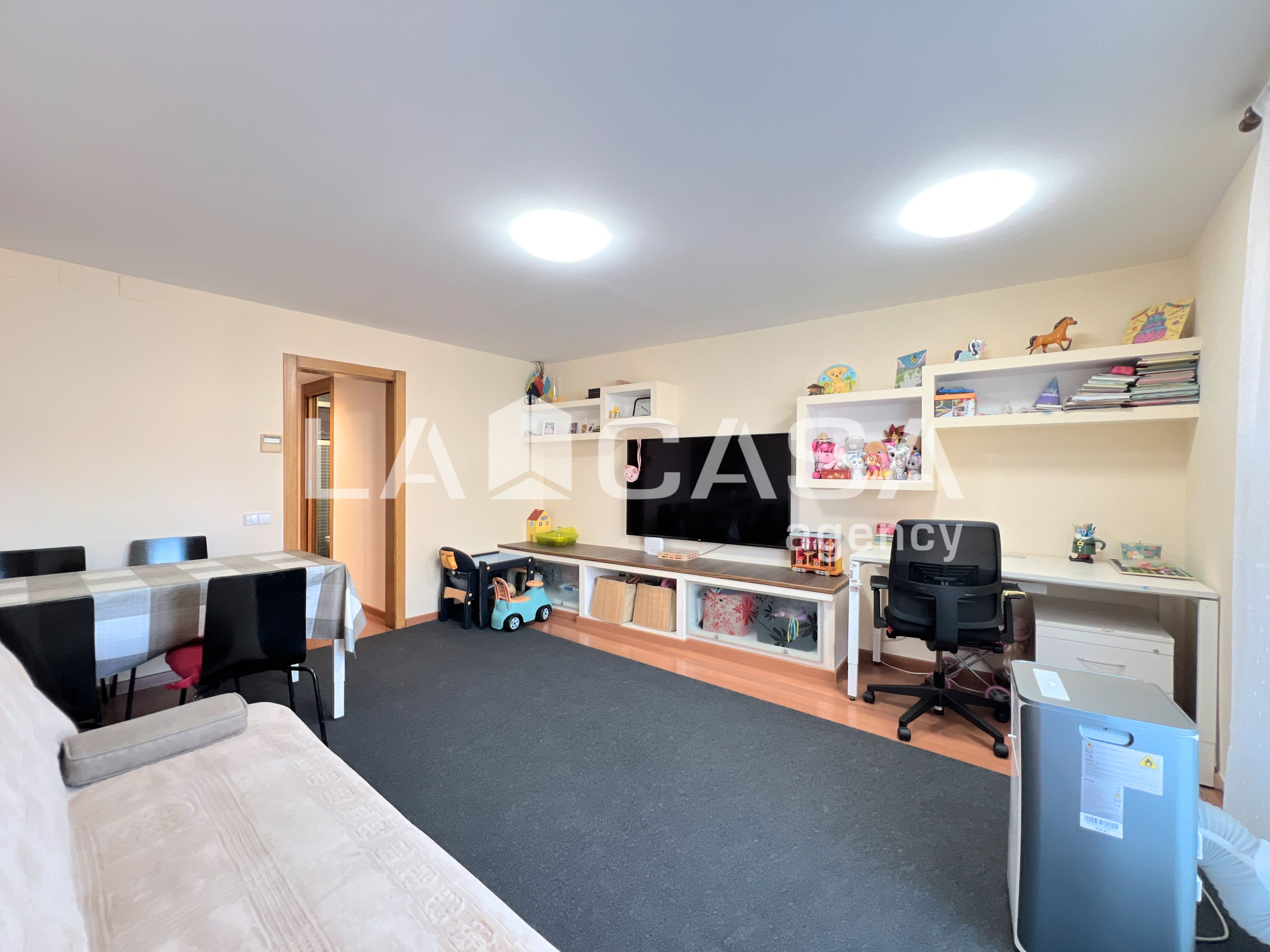 Flat for sale in La Salut, Salut - Lloreda