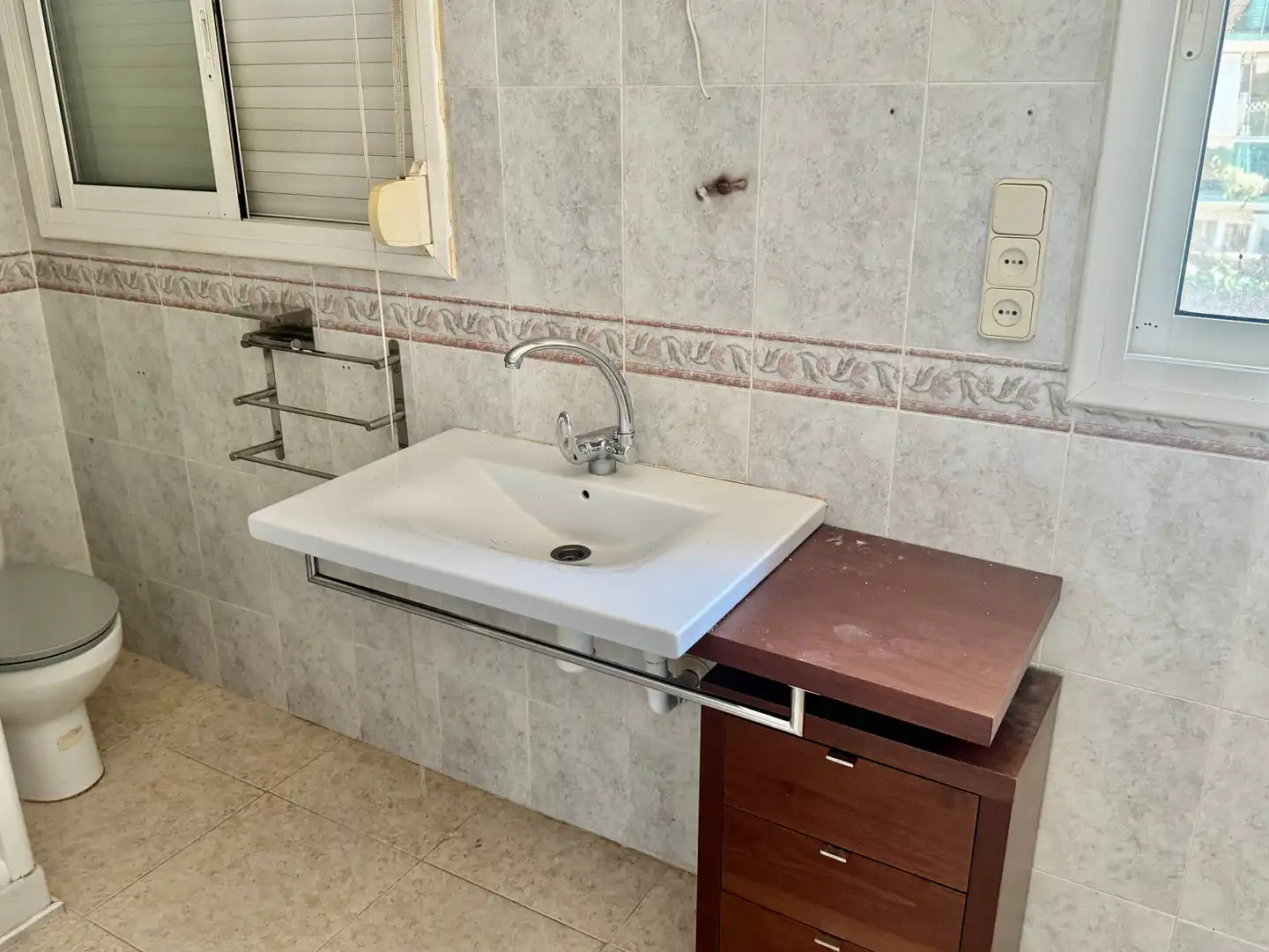 Badezimmer von Maisonette zum Verkauf in Salou mit Terrasse und Abstellraum