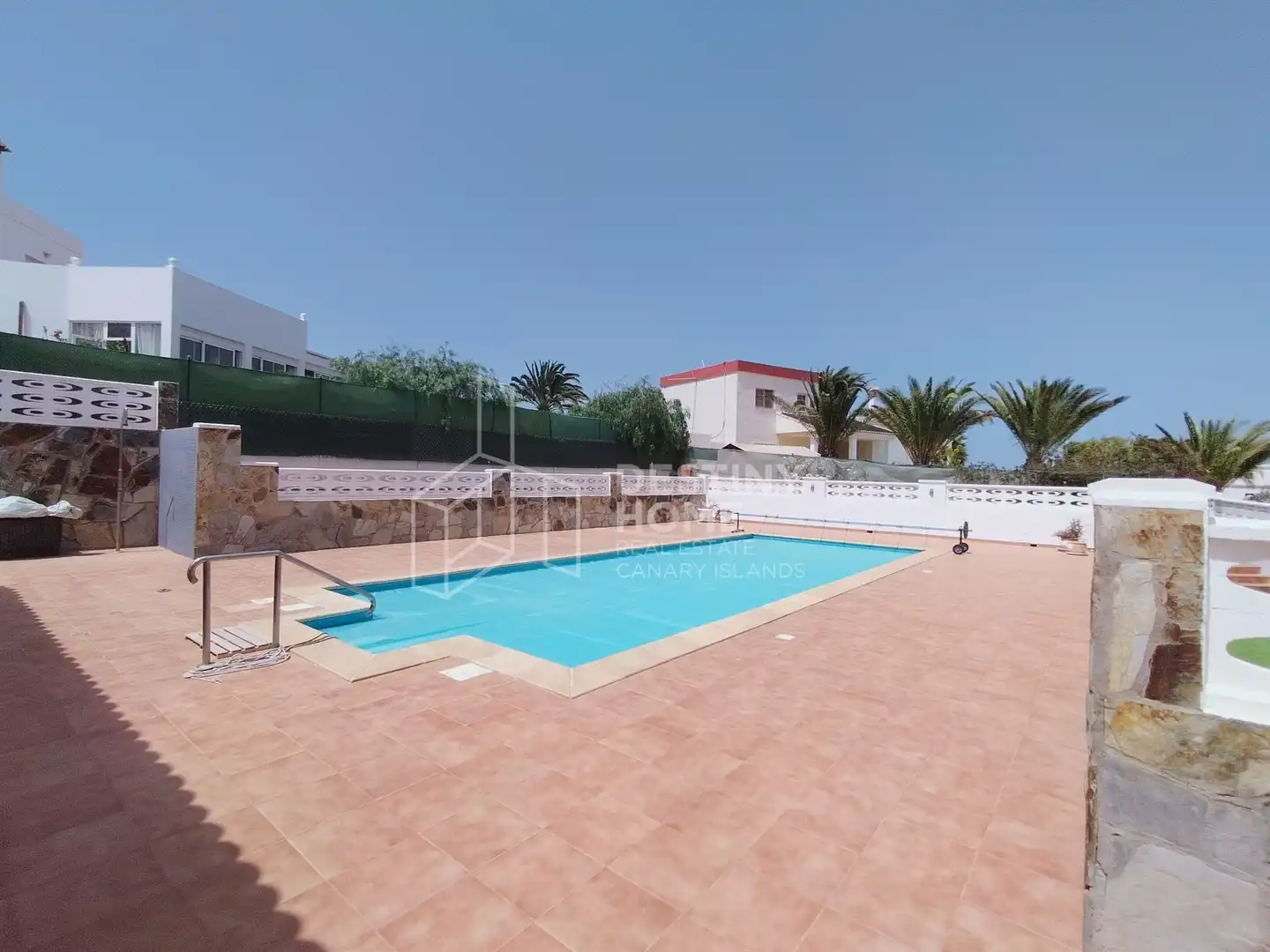 Piscina de Casa o xalet en venda en La Oliva amb Terrassa, Piscina i Moblat