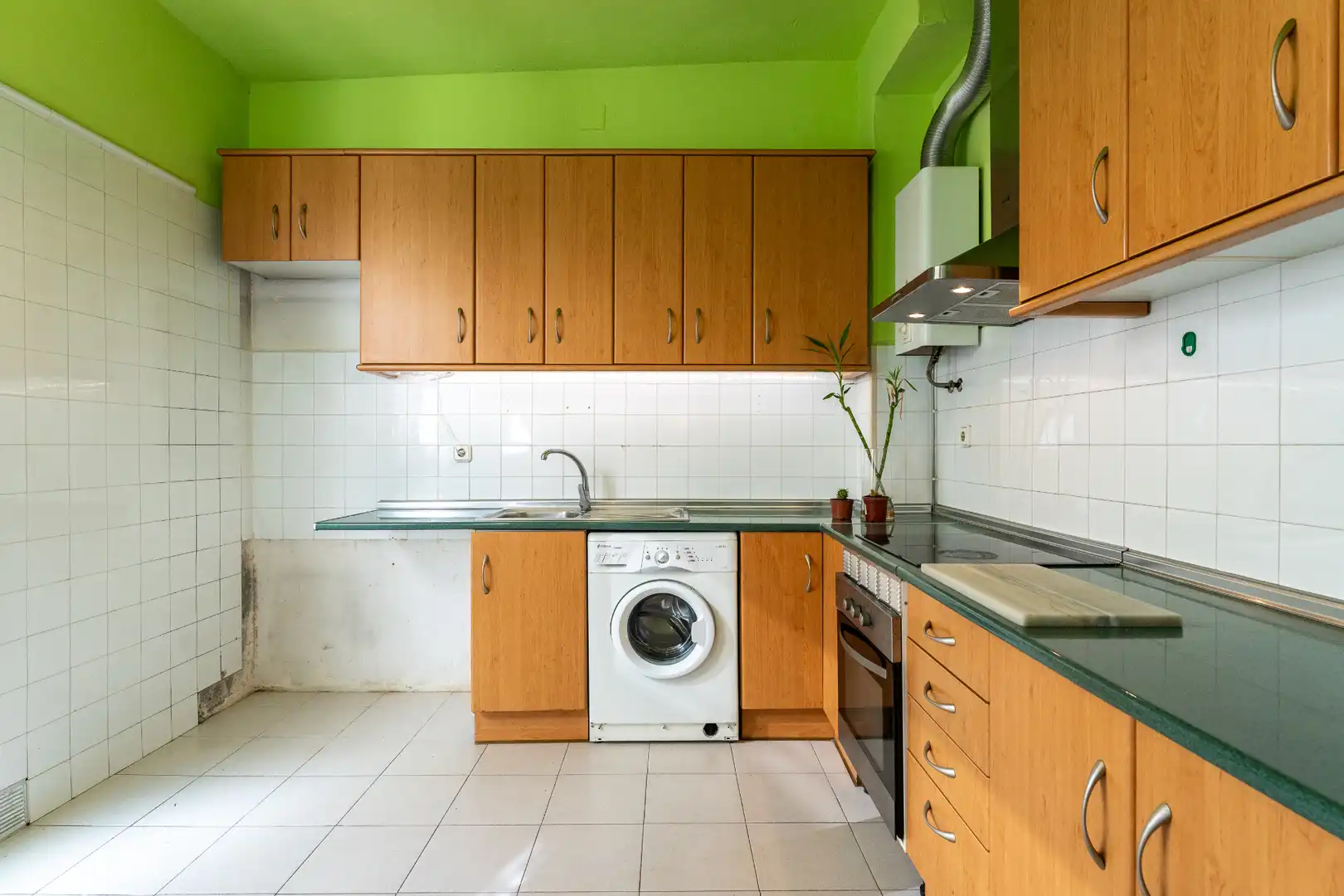 Kitchen of Flat for sale in Centre
