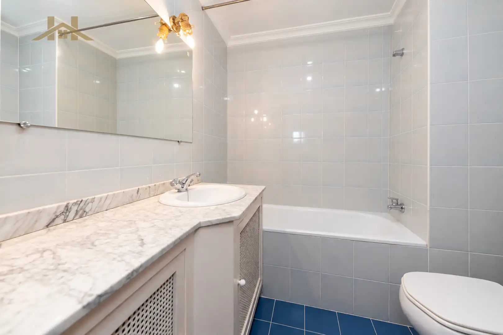 Baño de Piso en venta en Pozuelo de Alarcón con Aire acondicionado, Calefacción y Terraza