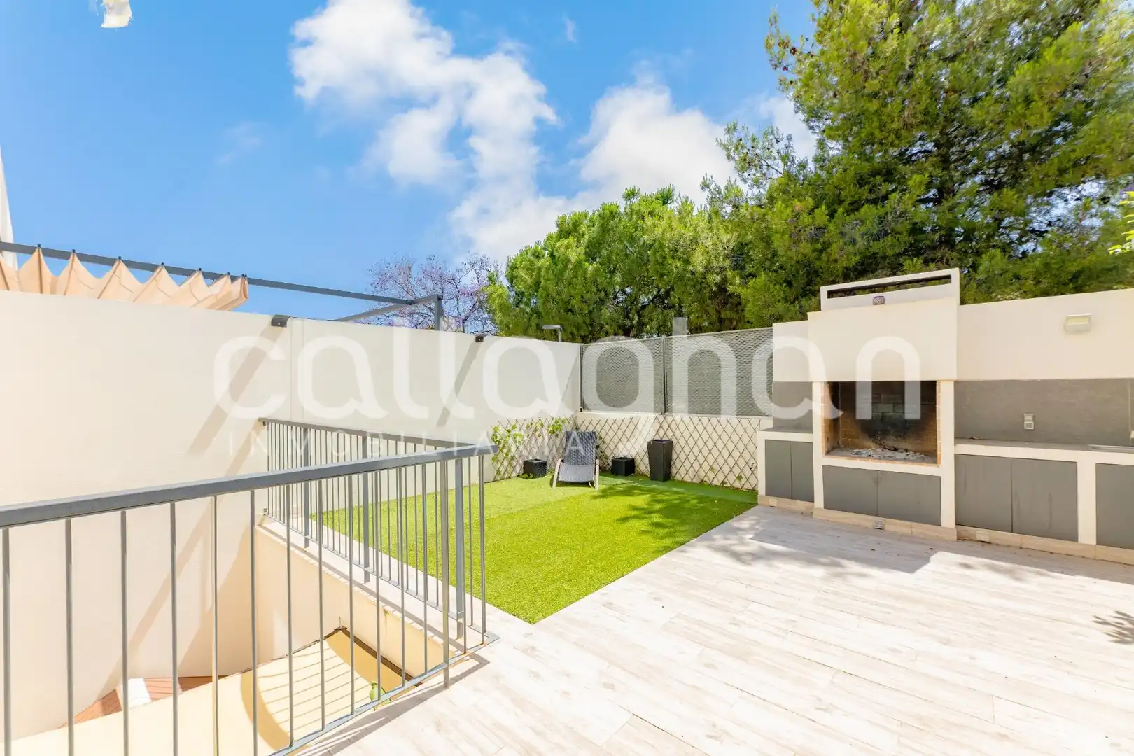 Terrace of Detached homes for rent in Paterna  with Air Conditioner, Heating and Private garden