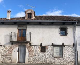 Außenansicht von Haus oder Chalet zum verkauf in Aldea de San Miguel mit Balkon