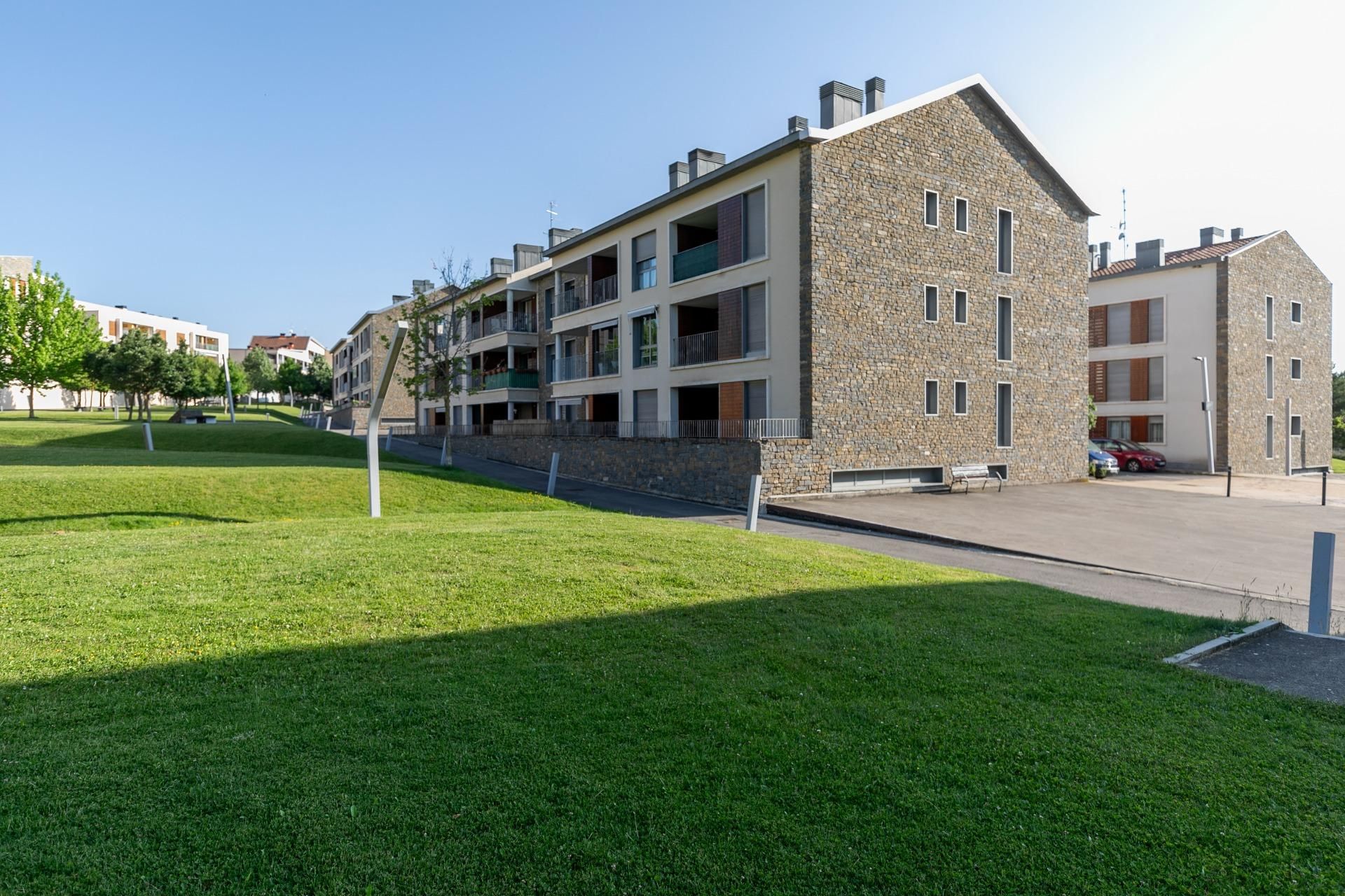 Exterior view of Flat for sale in Sabiñánigo  with Heating, Private garden and Terrace