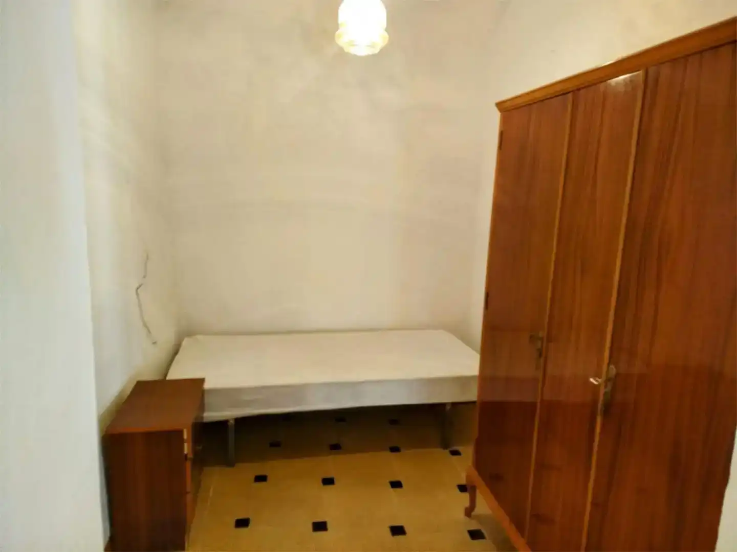 Dormitori de Casa adosada en venda en Salvaleón amb Balcó