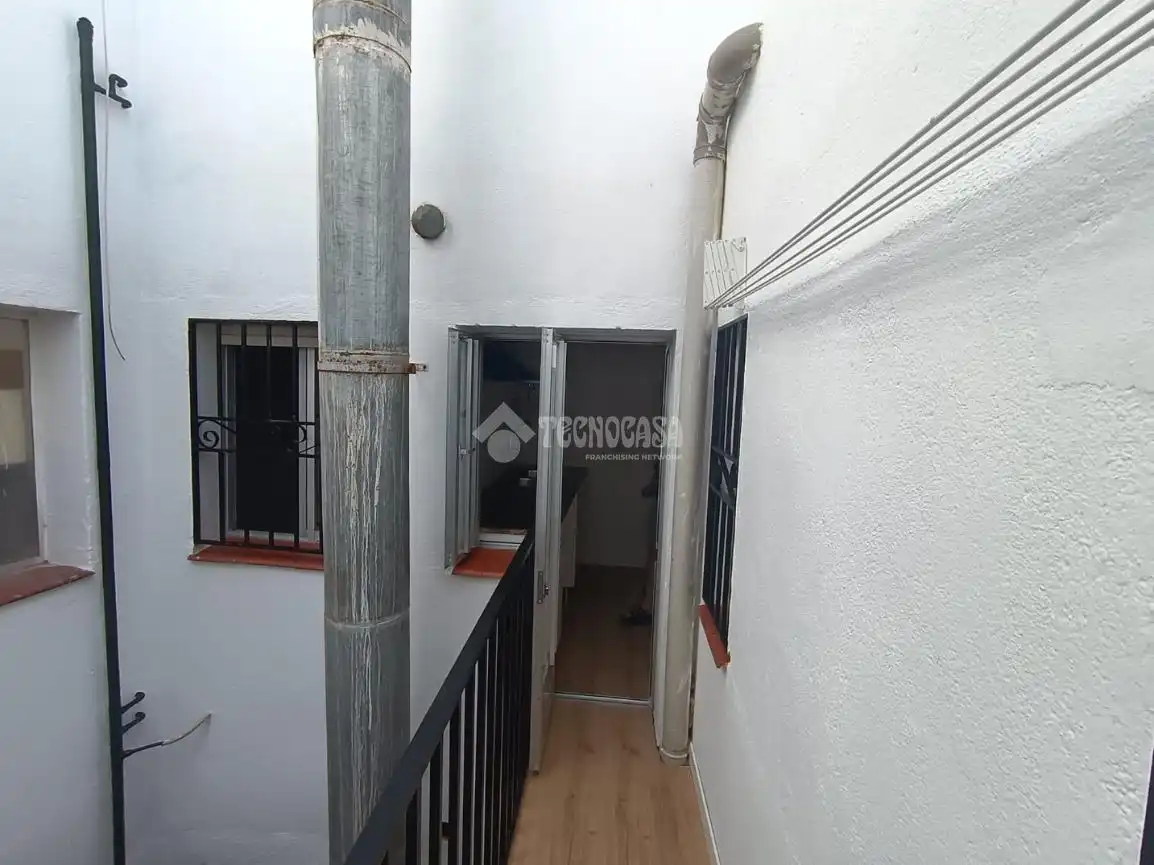 Terrasse von Wohnung zur Miete in Calera y Chozas mit Balkon