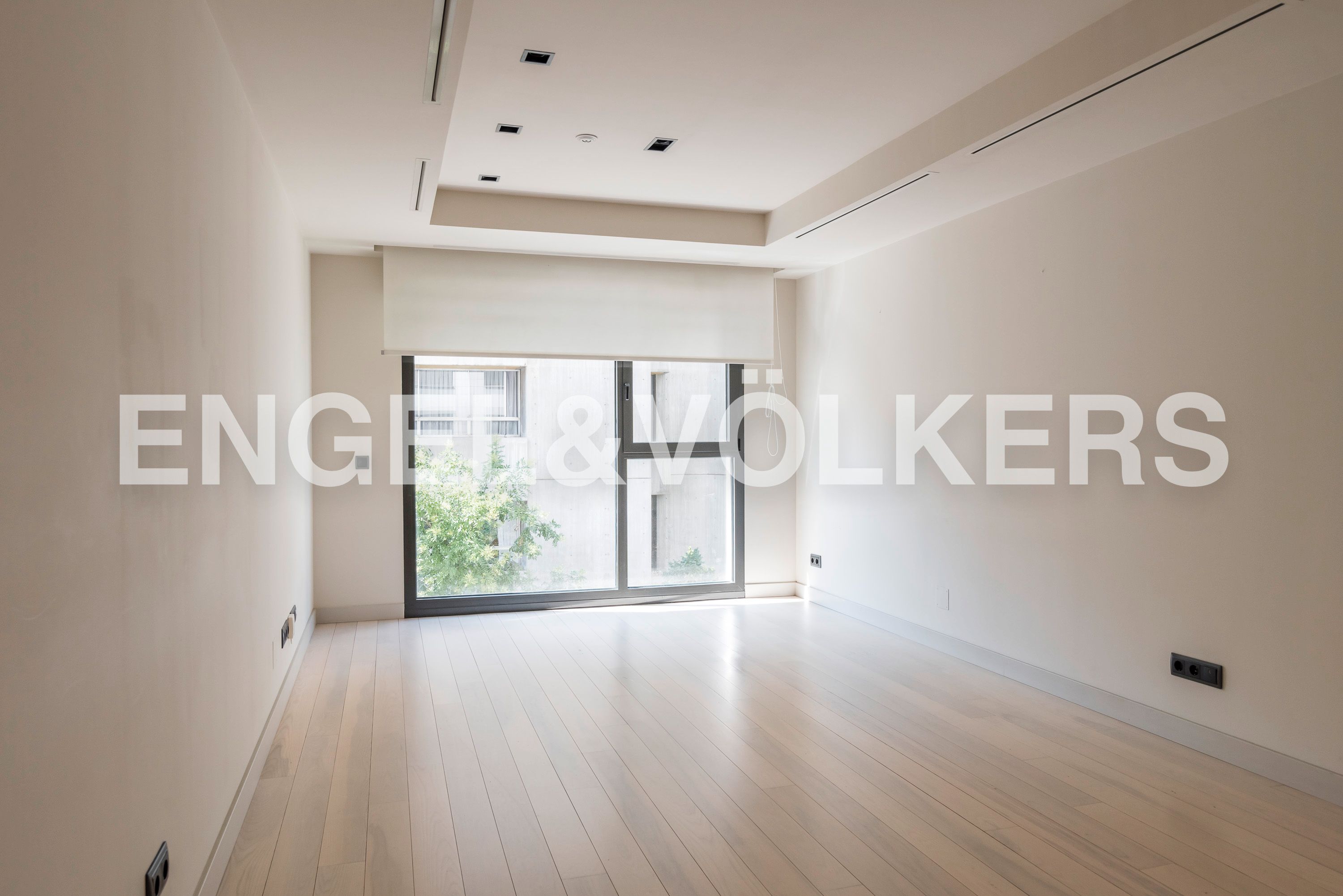 Sala d'estar de Pis de lloguer en  Madrid Capital amb Aire condicionat, Calefacció i Parquet