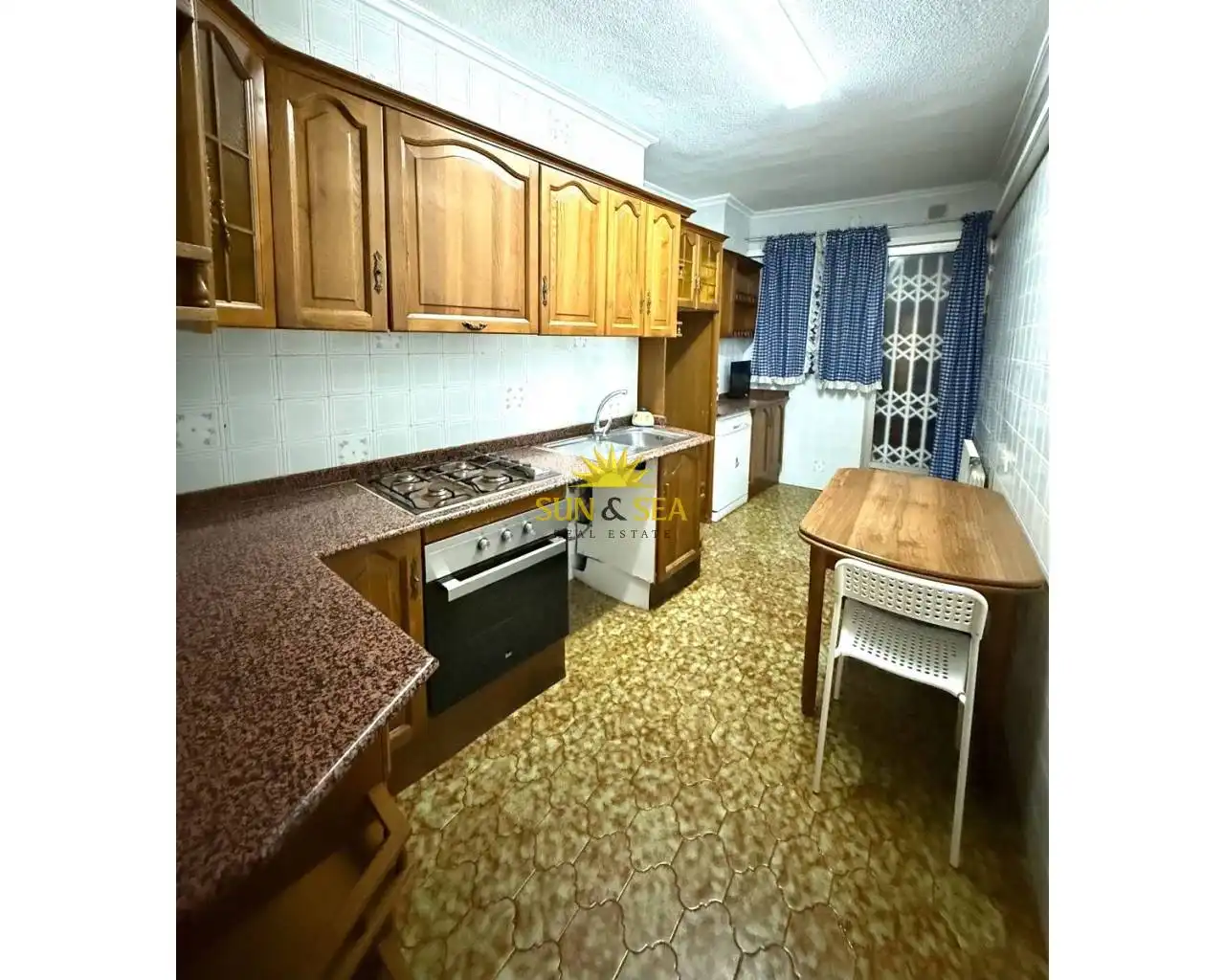 Cuina de Apartament de lloguer en Murcia amb Calefacció, Terrassa i Moblat