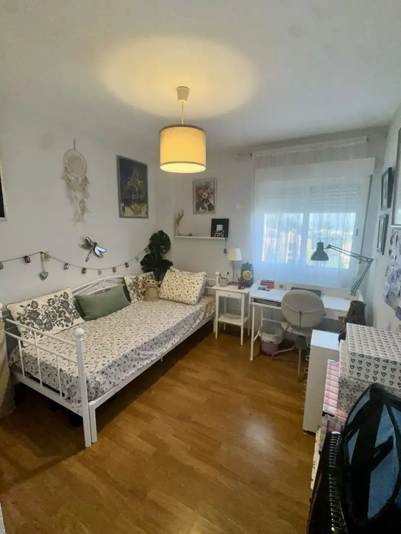 Habitación de Piso en venta en Tomares con Aire acondicionado, Calefacción y Terraza