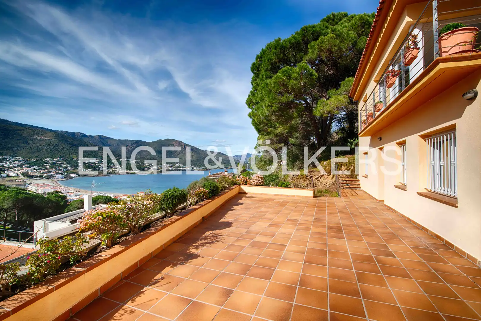 Terrassa de Casa o xalet en venda en El Port de la Selva amb Calefacció, Jardí privat i Terrassa