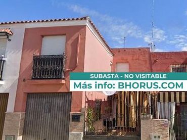 Casa en venta en MIGUEL ANGEL ACAL 13