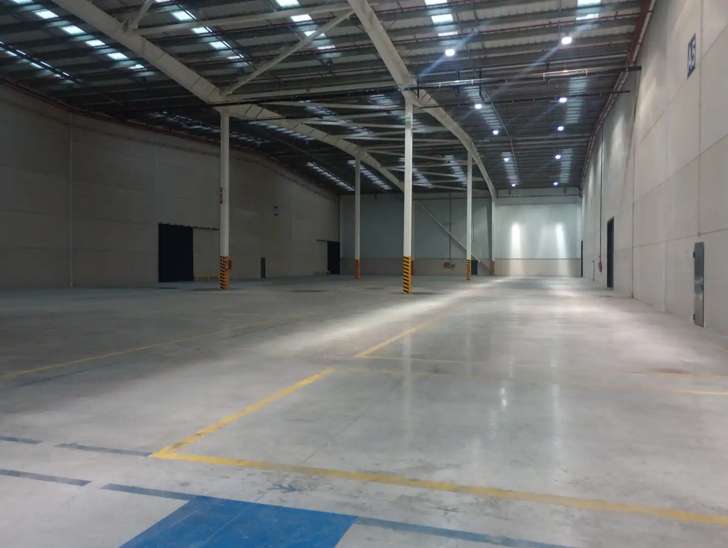 Nau industrial amb ascensor de lloguer a Calle Mercurio, imagen 4