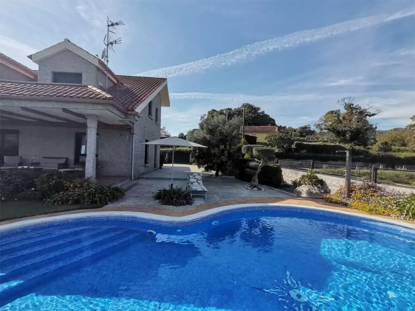 Piscina de Casa o xalet en venda en Tomiño amb Piscina i Balcó