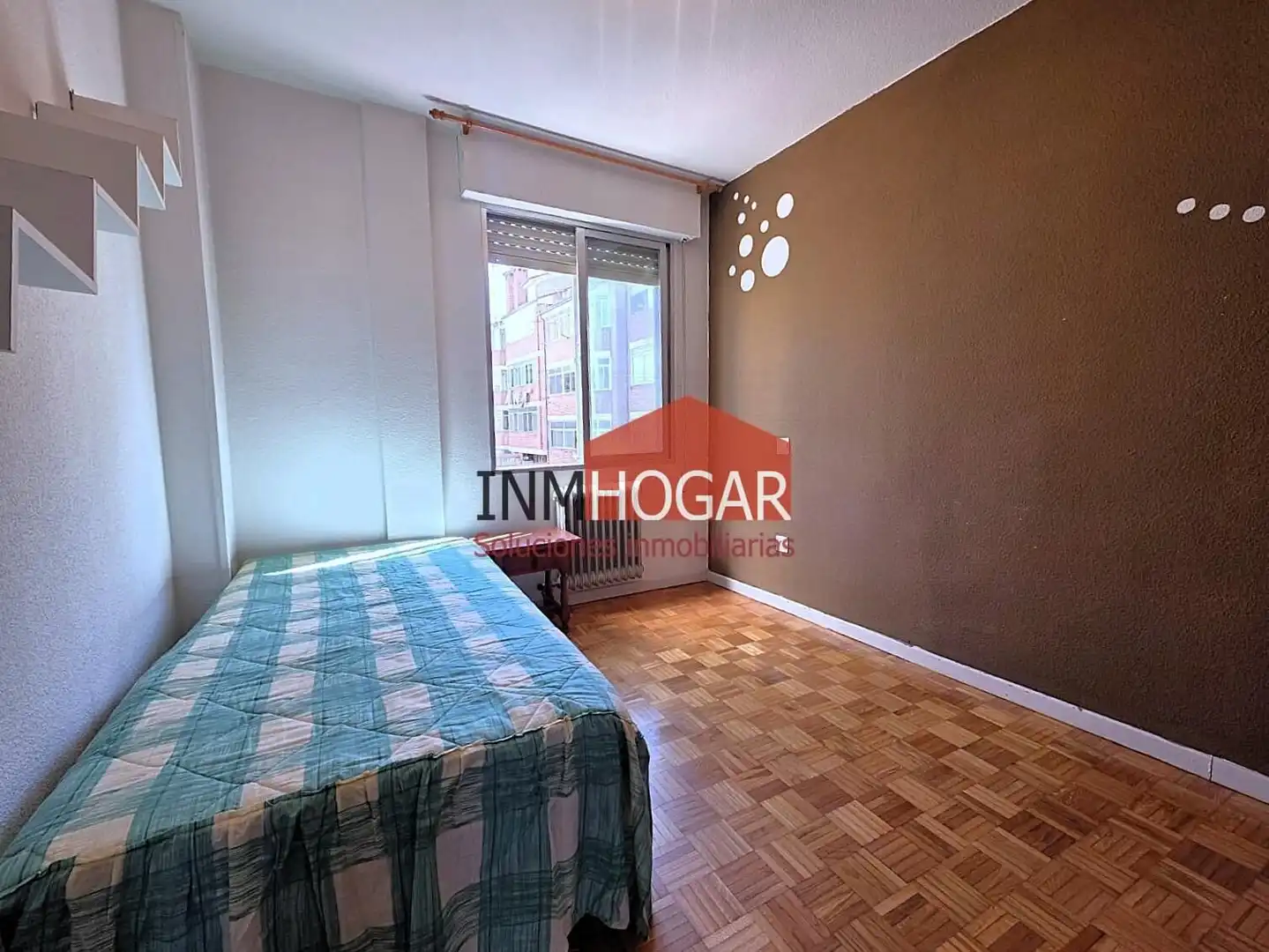 Habitación de Piso en venta en Ávila con Calefacción, Parquet y Balcón