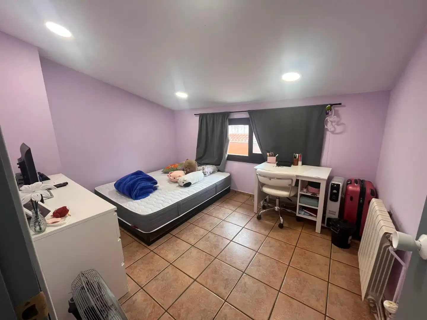 Habitación de Casa adosada en venta en Malgrat de Mar con Calefacción, Jardín privado y Terraza