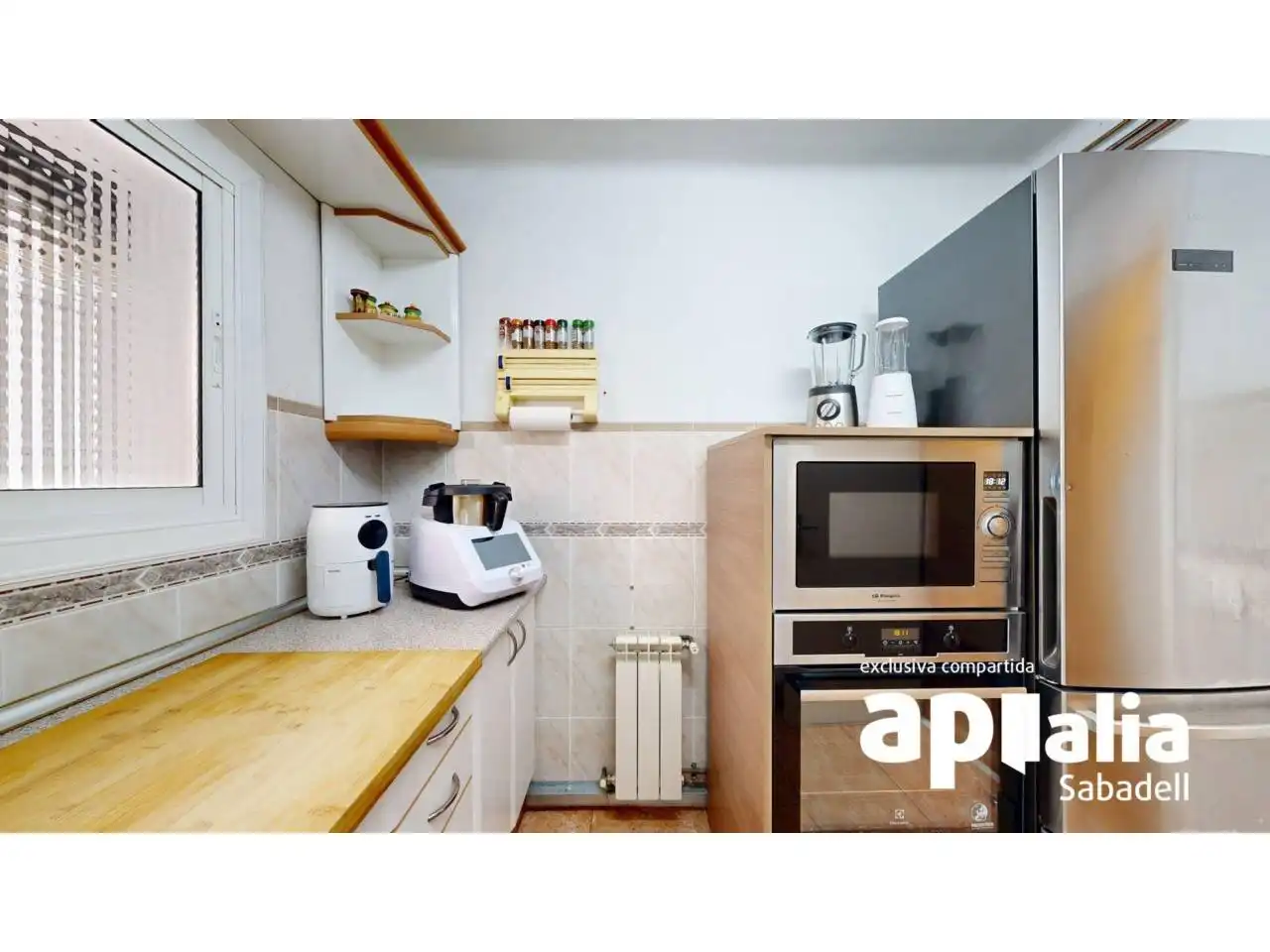 Cocina de Piso en venta en Cerdanyola del Vallès con Aire acondicionado, Calefacción y Parquet