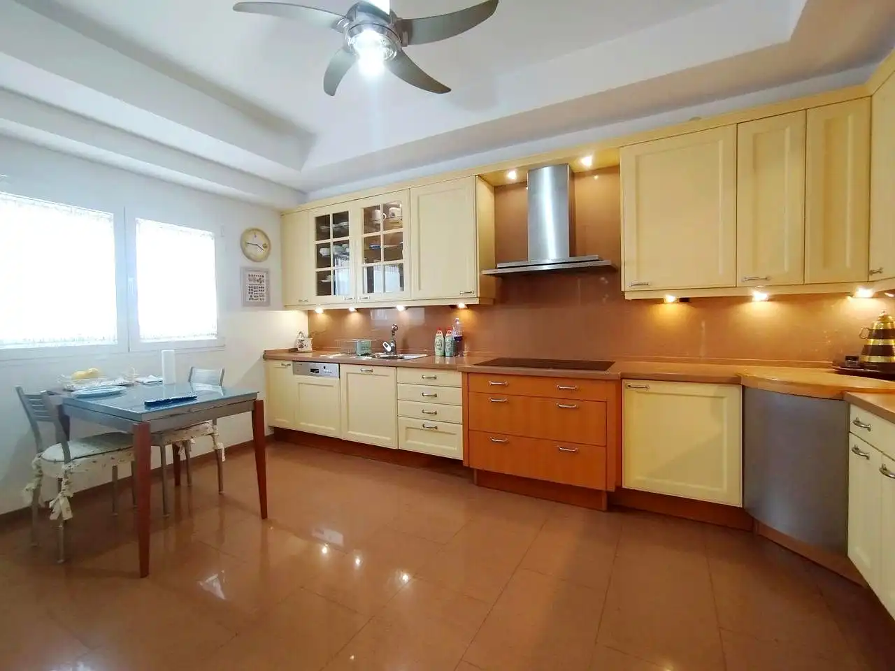 Kitchen of Houses for rent in San Bartolomé de Tirajana  with Air Conditioner, Private garden and Terrace