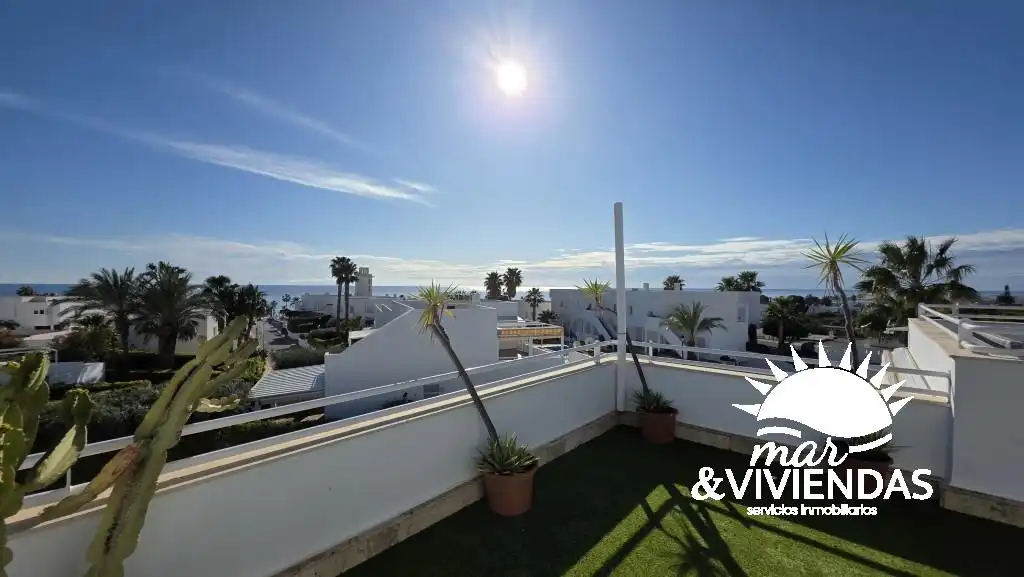 Jardí de Casa o xalet en venda en Mojácar amb Aire condicionat, Calefacció i Jardí privat