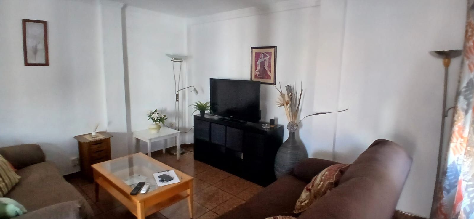 Sala d'estar de Pis de lloguer en Málaga Capital amb Aire condicionat, Terrassa i Moblat