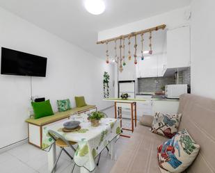 Sala d'estar de Estudi en venda en Torrevieja amb Aire condicionat