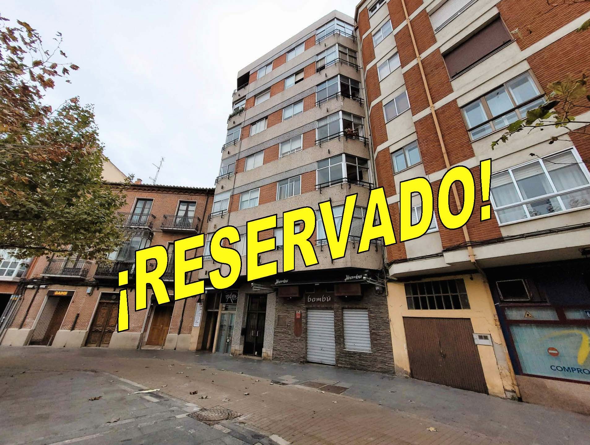 Pis en venda a Plaza Segovia