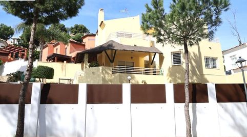 Photo 2 of Houses for sale in Calle Manuel Barbadillo, El Pinar- Palacio de Congresos, Torremolinos