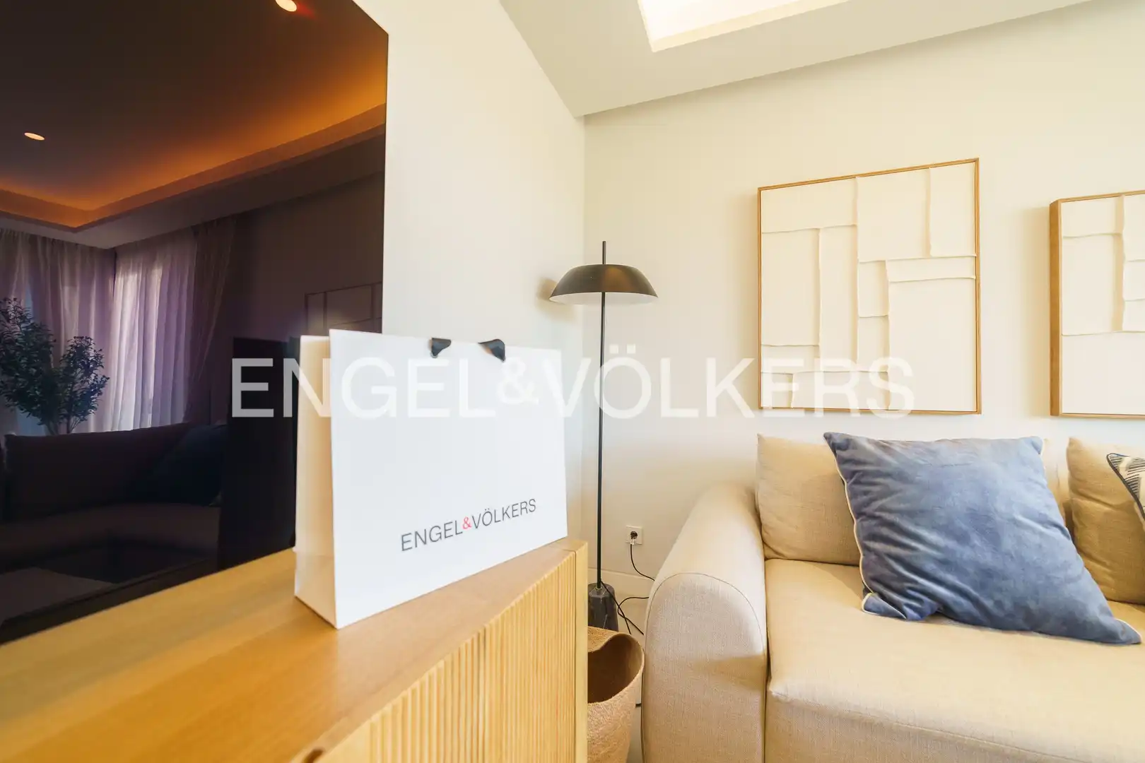 Living room of Flat for sale in El Puerto de Santa María  with Air Conditioner, Heating and Private garden