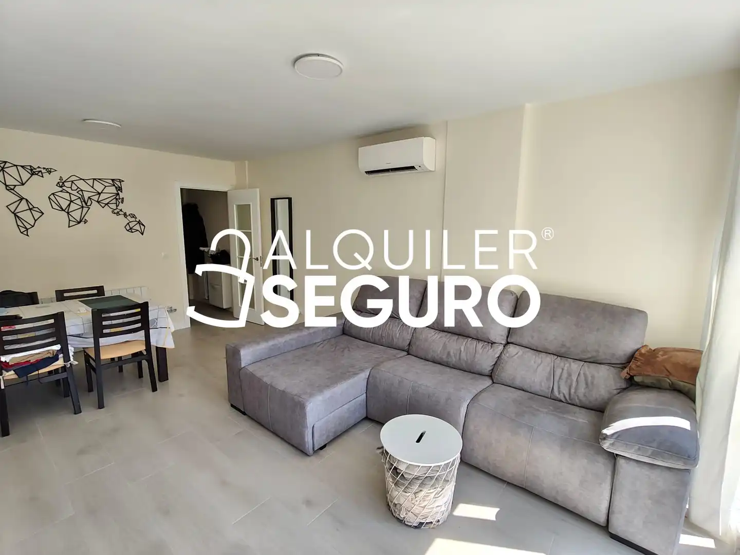 Wohnzimmer von Wohnung zur Miete in Madrid mit Klimaanlage und Heizung
