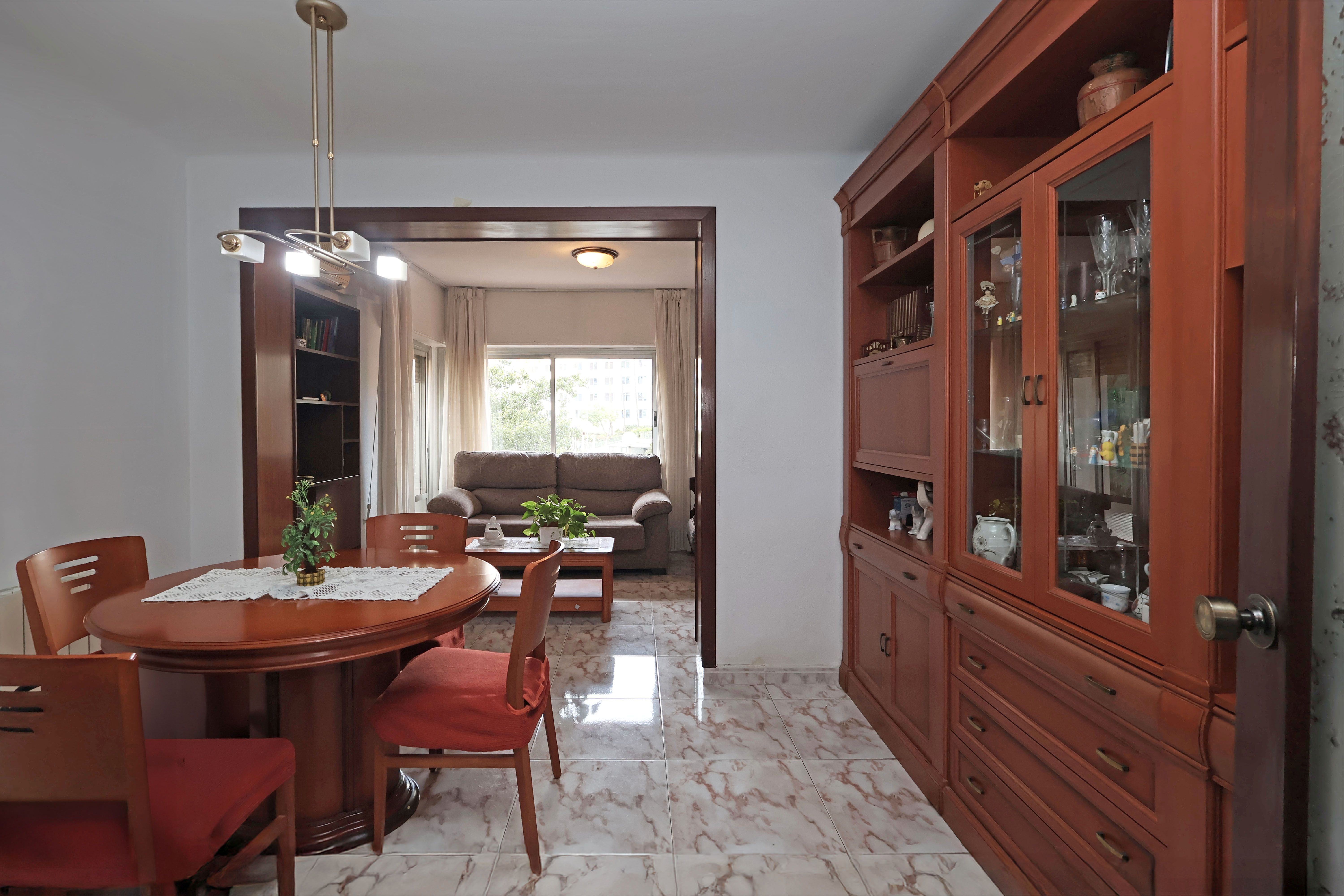 Dining room of Flat for sale in  Barcelona Capital  with Heating and Balcony
