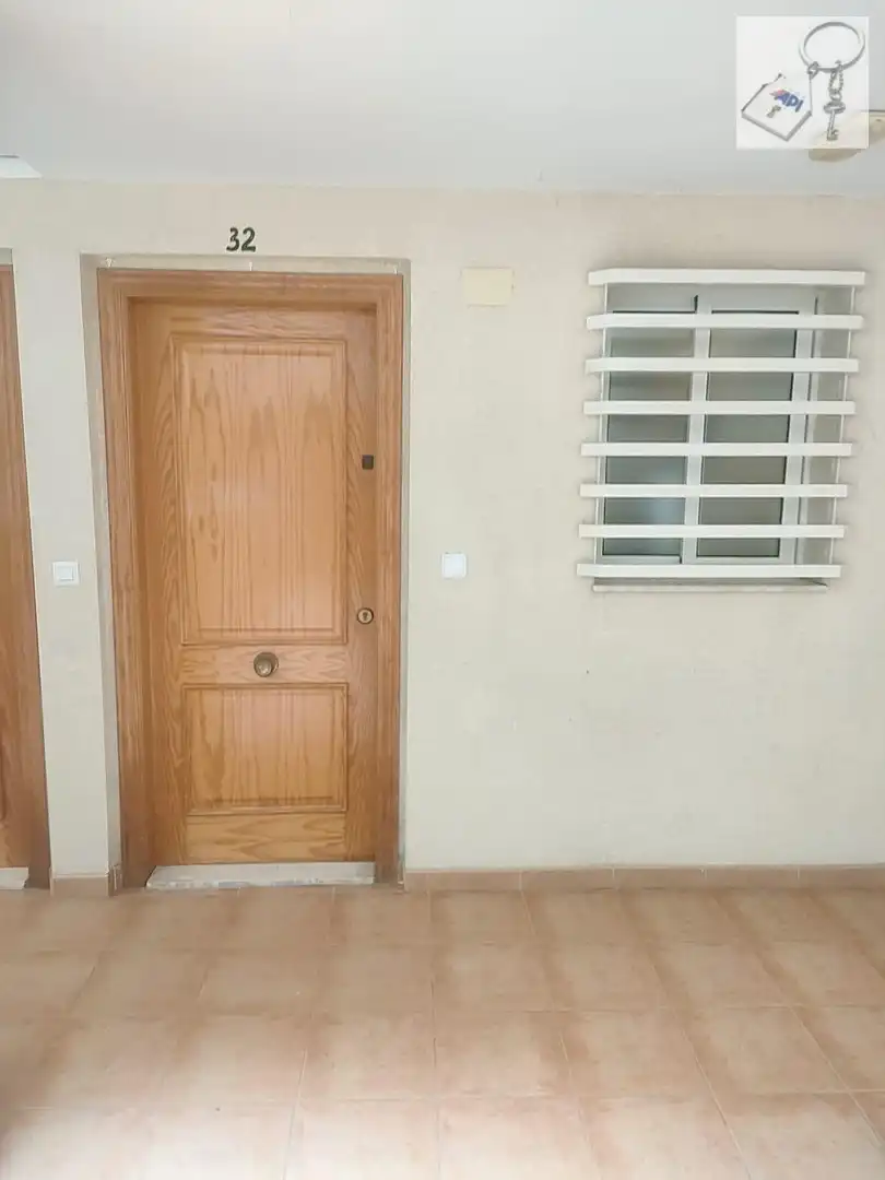 Apartamento en venta en Torrevieja con Piscina y Amueblado