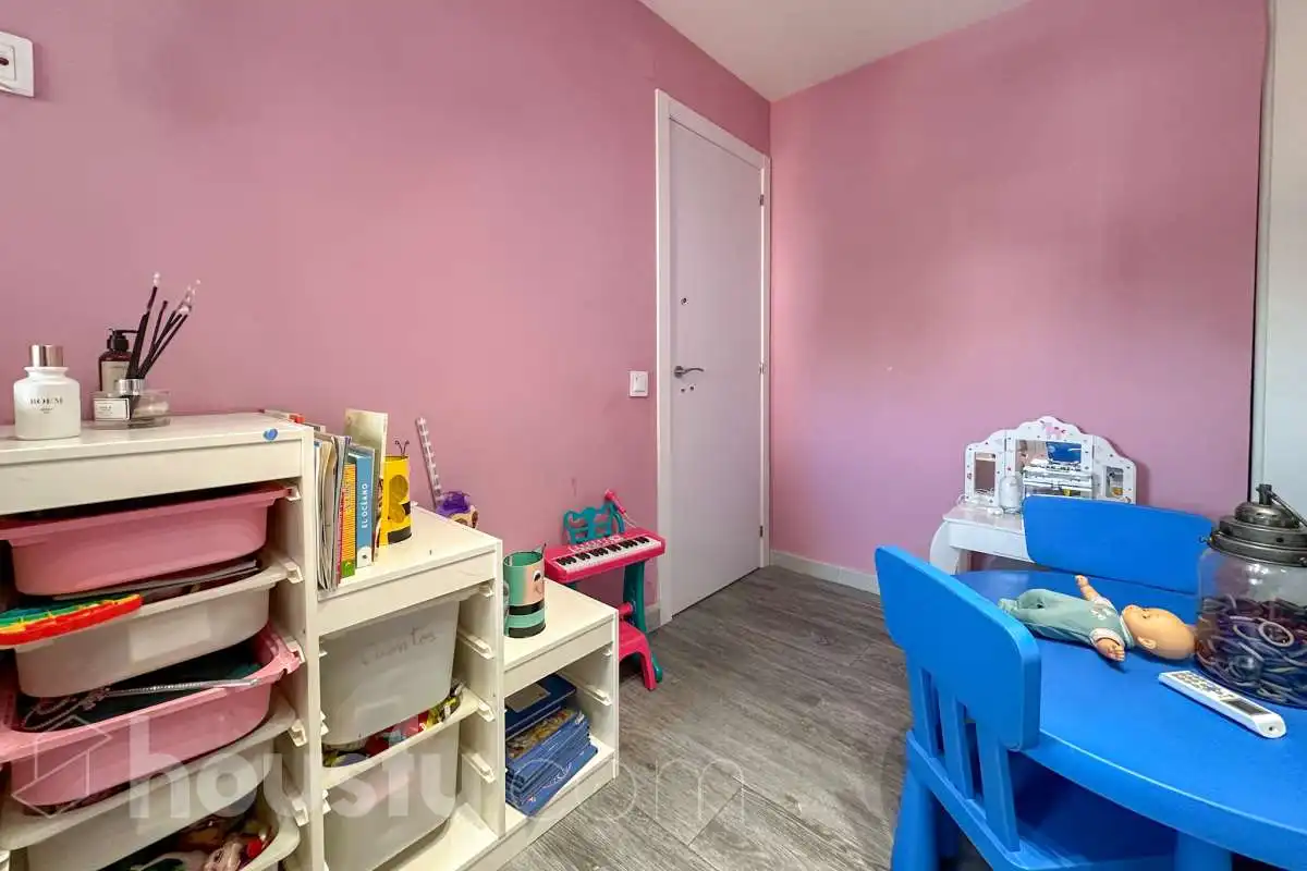 Flat for sale in Cl. Monte Montjuich, Santa Eugenia