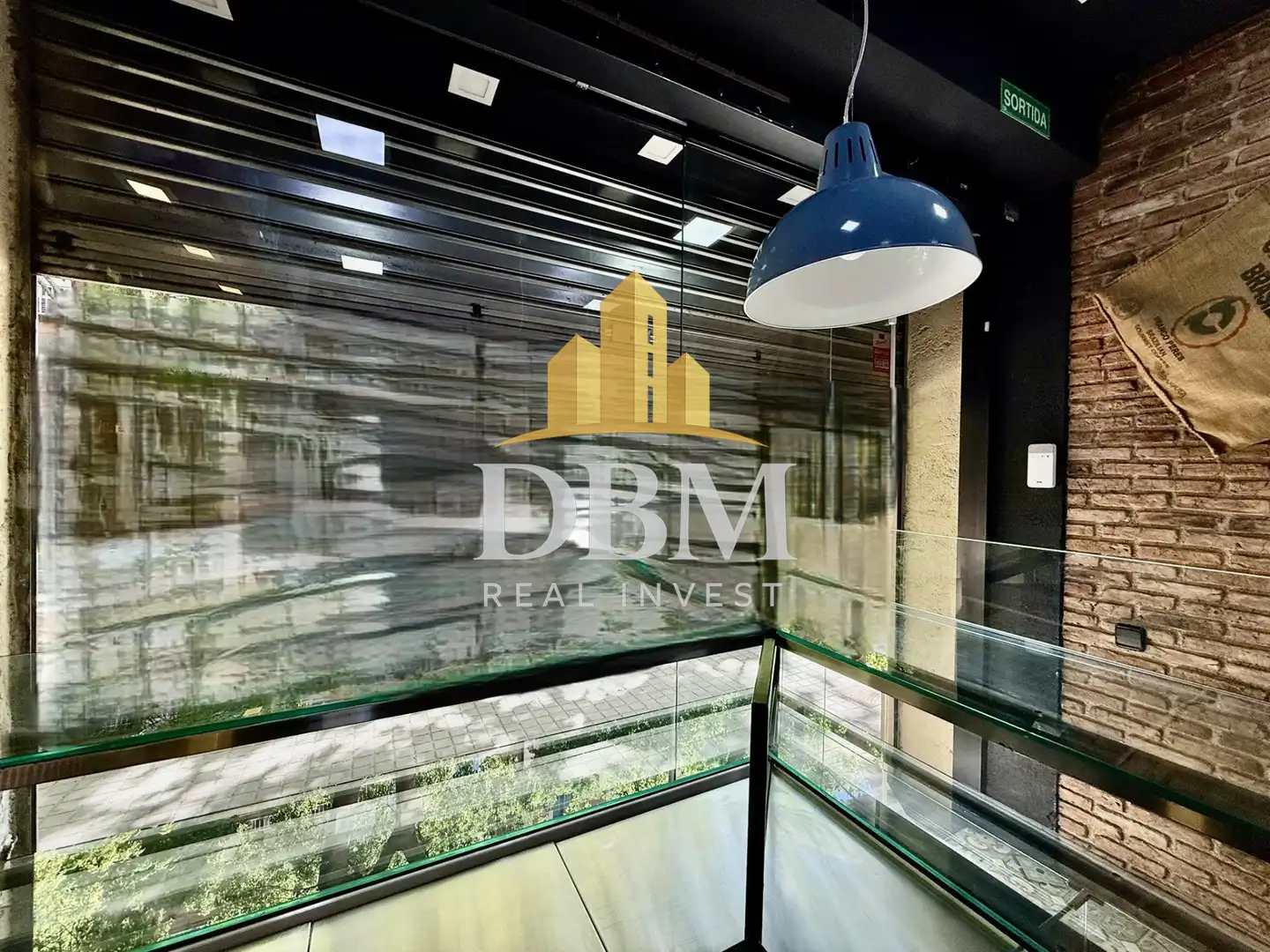 Business premises for transfer in Eixample, imagen 44