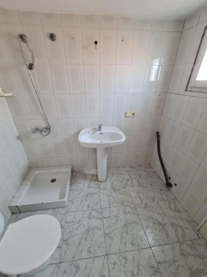 Baño de Casa adosada en venta en La Pobla de Montornès   con Terraza y Trastero