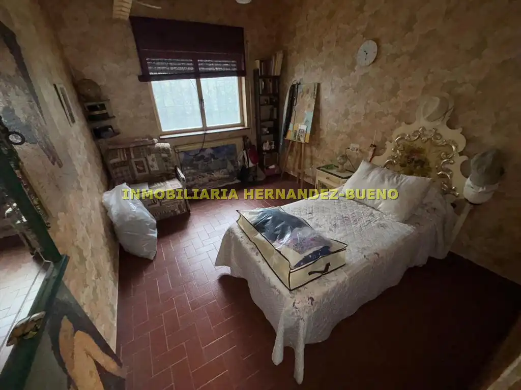 Dormitori de Casa o xalet en venda en Alba de Tormes amb Jardí privat i Piscina