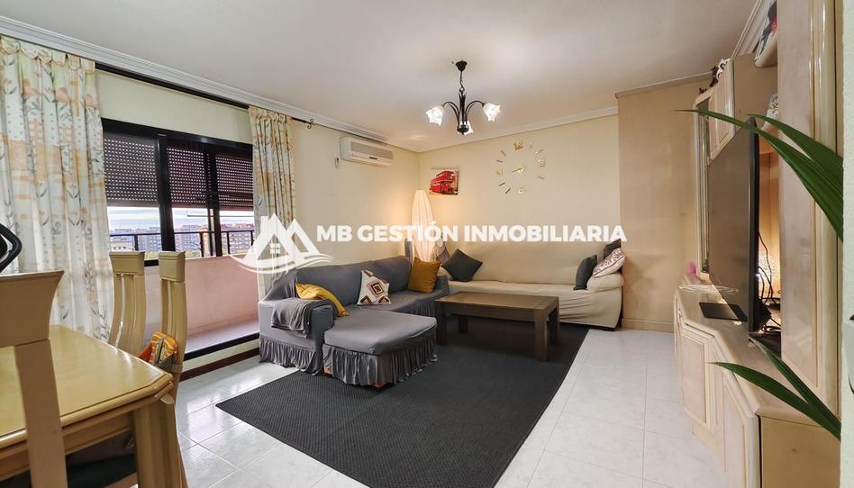 Foto 1 de Piso en venta en La Avanzada - La Cueva, Madrid