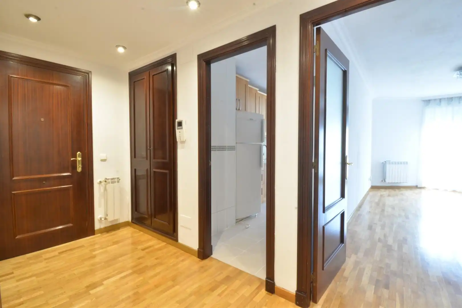 Piso en venta en Oviedo  con Calefacción y Trastero