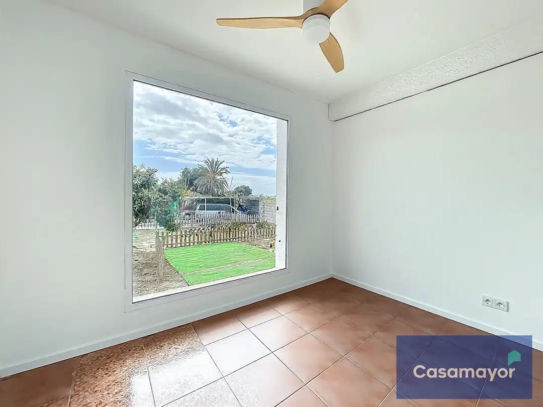 Casa o chalet en venta en Carrer Mig Jorn, La Huerta