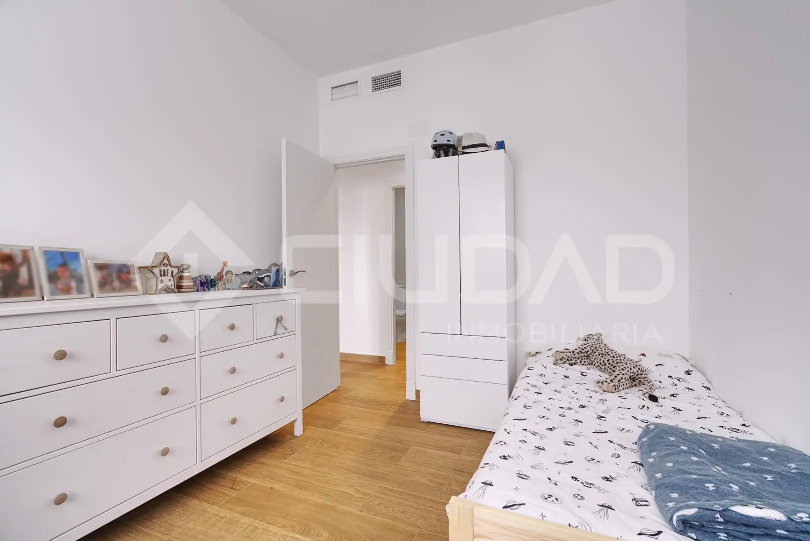 Dormitori de Casa o xalet en venda en Alcalá de Guadaira
