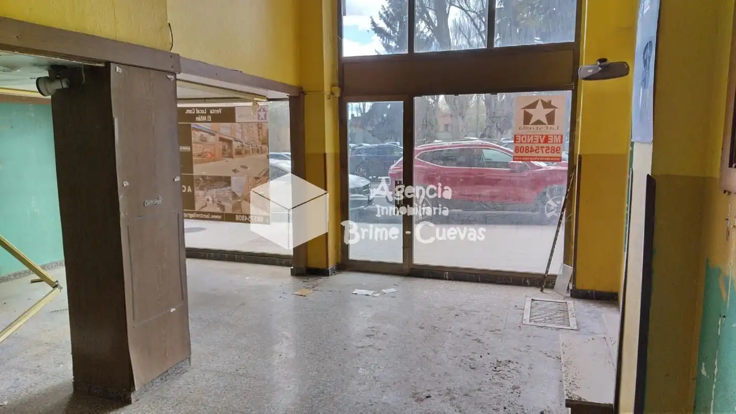 Local comercial en venda a Amparo Pedregal 7, imagen 4