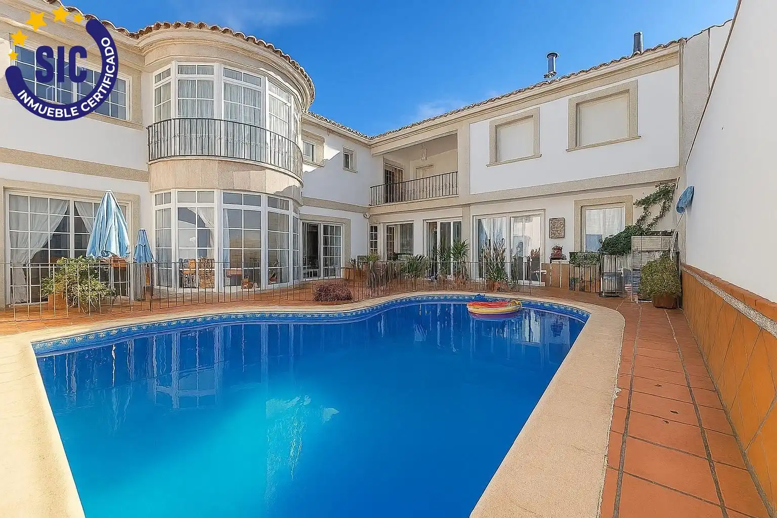 Piscina de Casa o xalet en venda en Domeño amb Aire condicionat, Calefacció i Terrassa