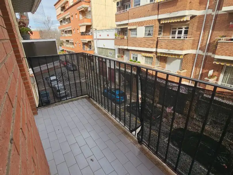 Appartamento con ascensore in vendita a calle Germanes Torrell 18