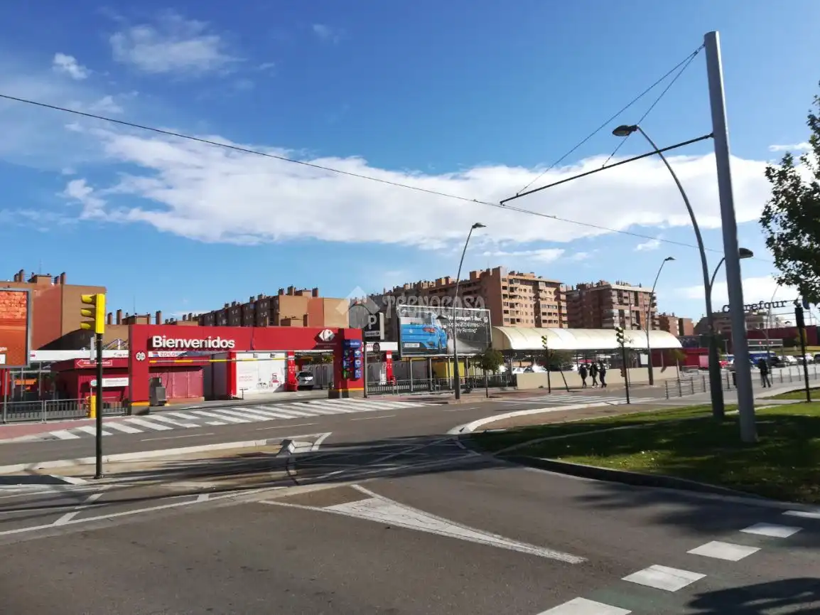 Vista exterior de Pis en venda en Zaragoza amb Aire condicionat