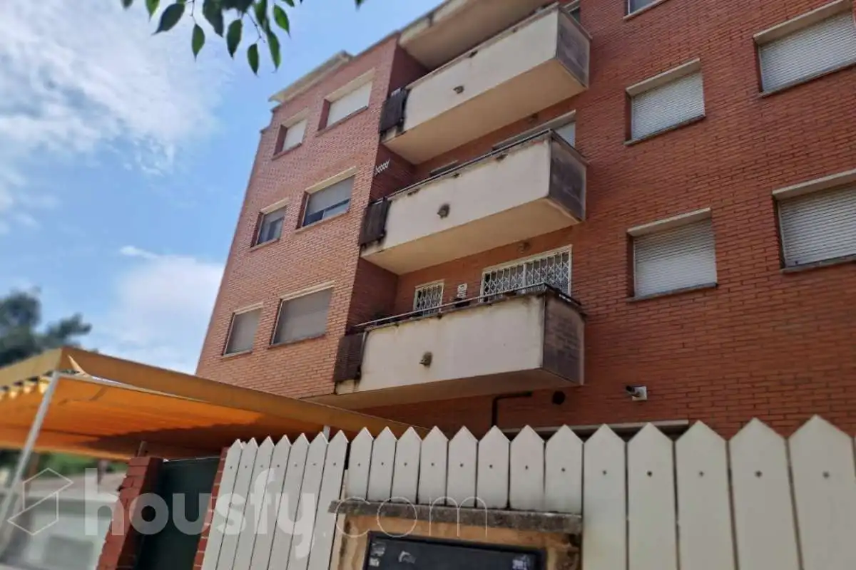 Vista exterior de Pis en venda en Vilafranca del Penedès amb Aire condicionat, Calefacció i Balcó