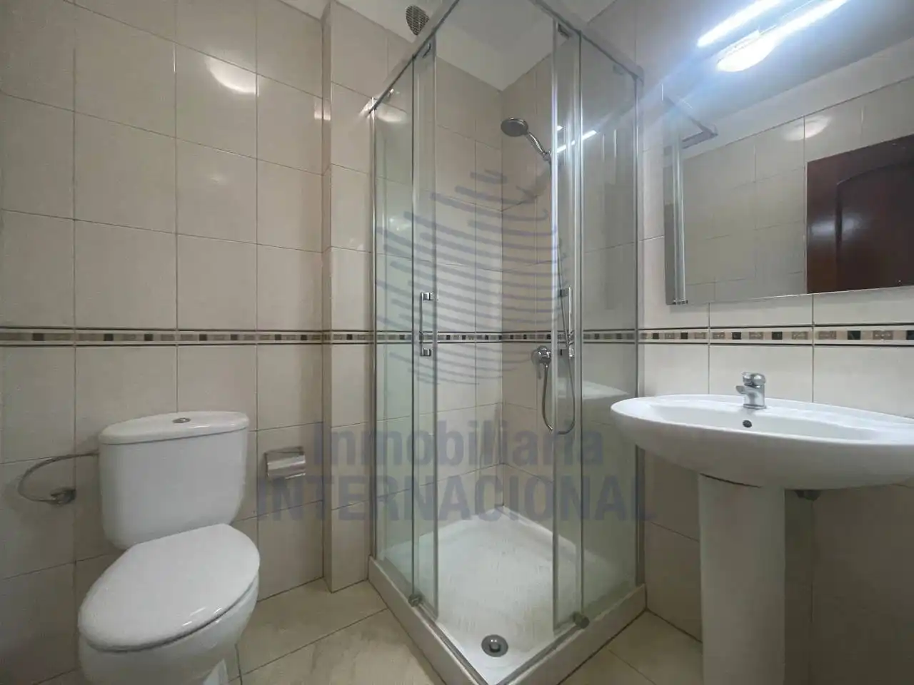 Piso en venta en Montaña - Zamora