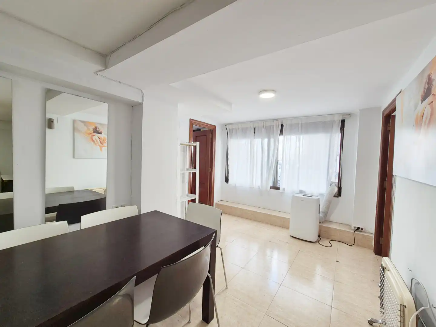 Appartement avec ascenseur à louer à Carrer de Romeu de Corbera, imagen 3