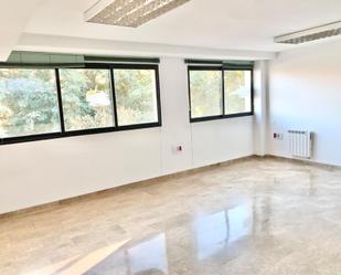 Office for sale in  Valencia Capital  with Air Conditioner