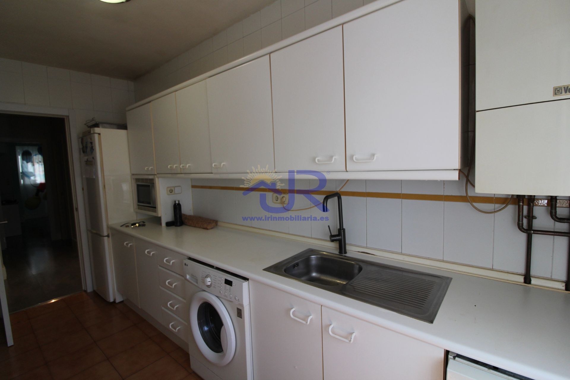 Kitchen of Flat for sale in Paracuellos de Jarama  with Air Conditioner, Heating and Terrace