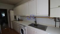 Kitchen of Flat for sale in Paracuellos de Jarama  with Air Conditioner, Heating and Terrace