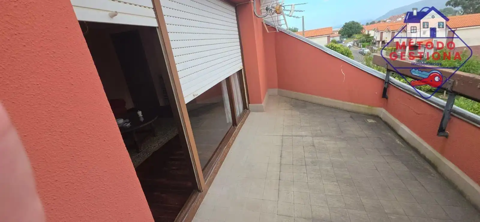 Terraza de Casa o chalet en venta en Camargo con Jardín privado y Piscina